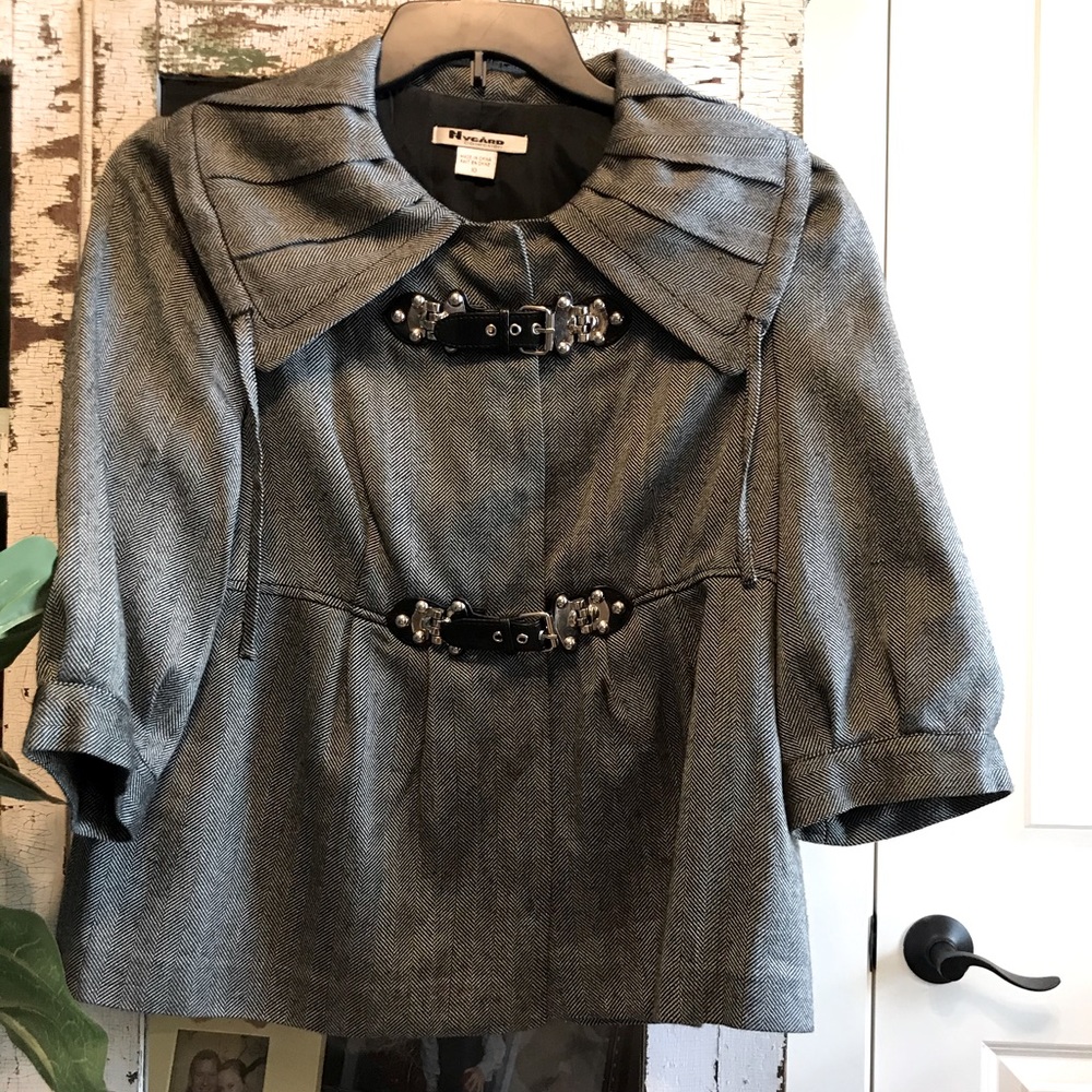 Peter Nygard one of a kind crop jacket!